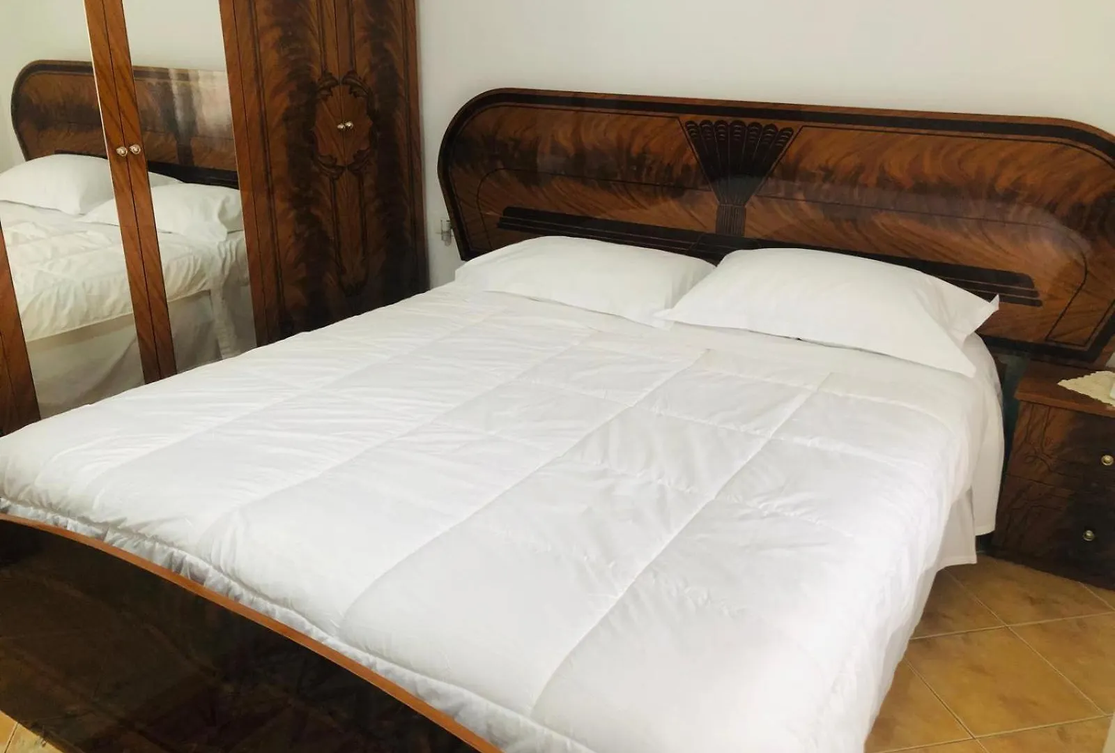 Vangert Apartment Berat